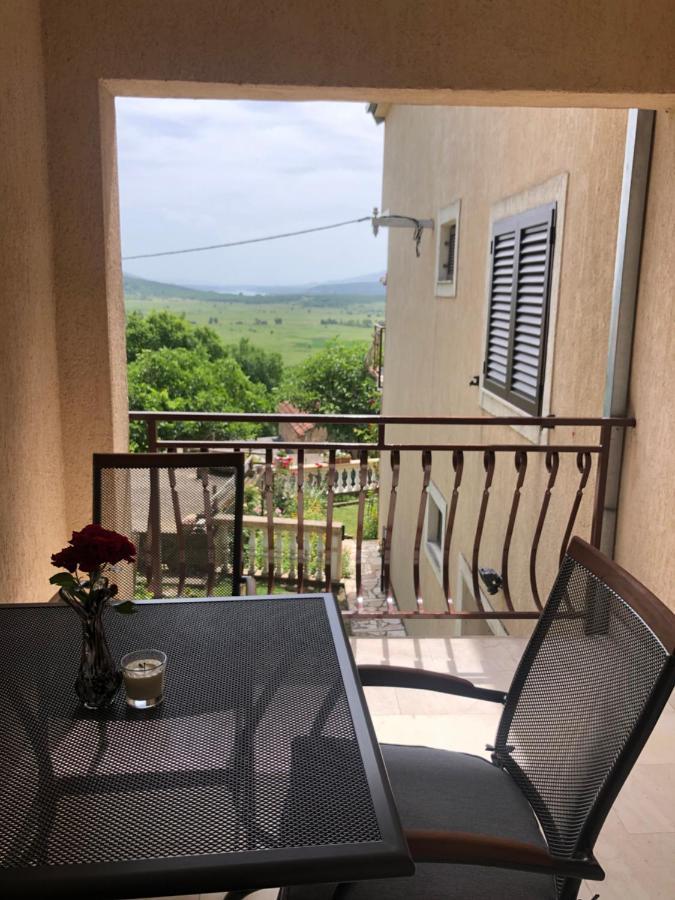 Apartman Ana Vrlika Kültér fotó