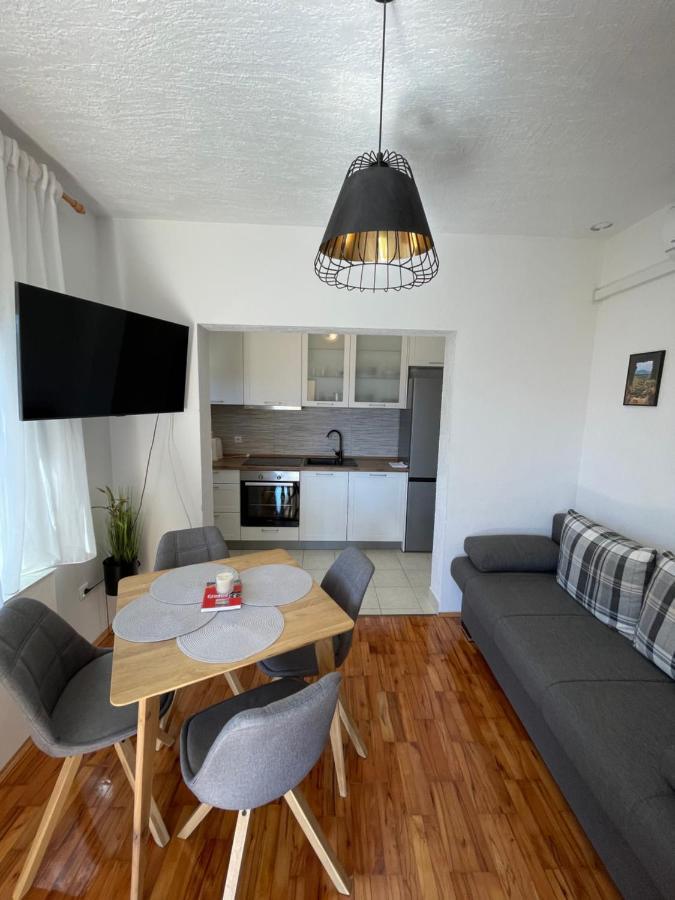 Apartman Ana Vrlika Kültér fotó